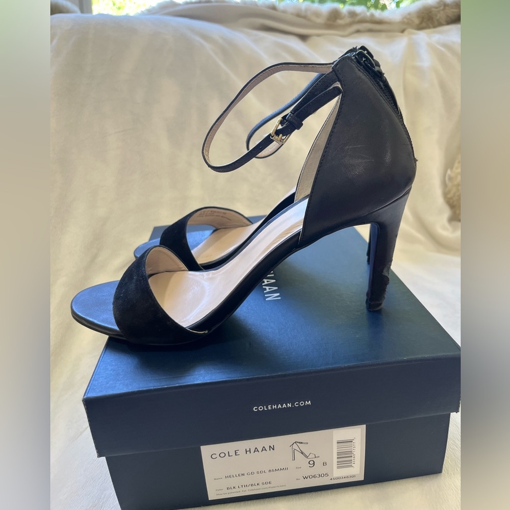 Cole Haan - “Hellen” heel size 9 in black